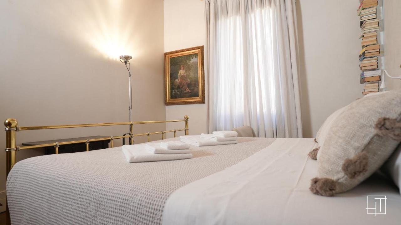 Ht - Casa Del Pittore In Piazza Delle Erbe Padua Exterior foto